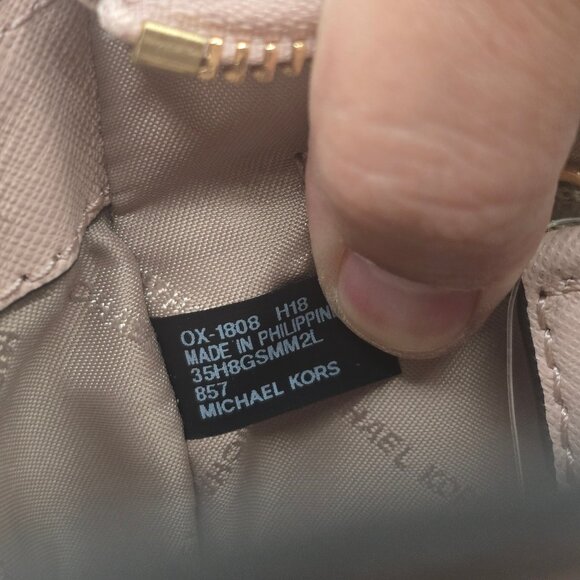 Michael Kors Selma Stud Medium Messenger Crossbody Ballet Pink - Picture 9 of 10